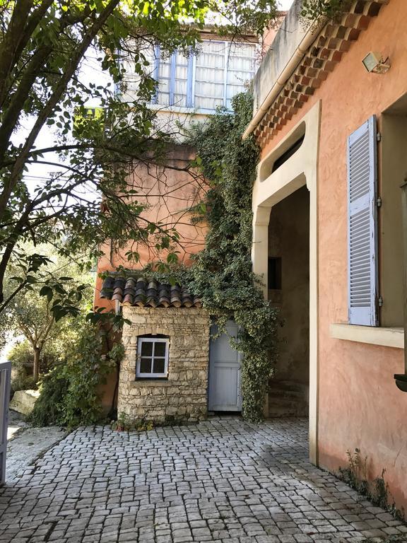 Logis Le Mas Et La Flambee Du Luberon Венель Екстер'єр фото