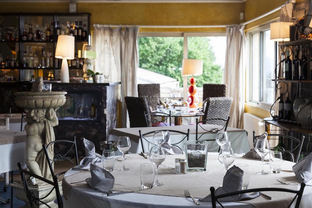 Logis Le Mas Et La Flambee Du Luberon Венель Екстер'єр фото